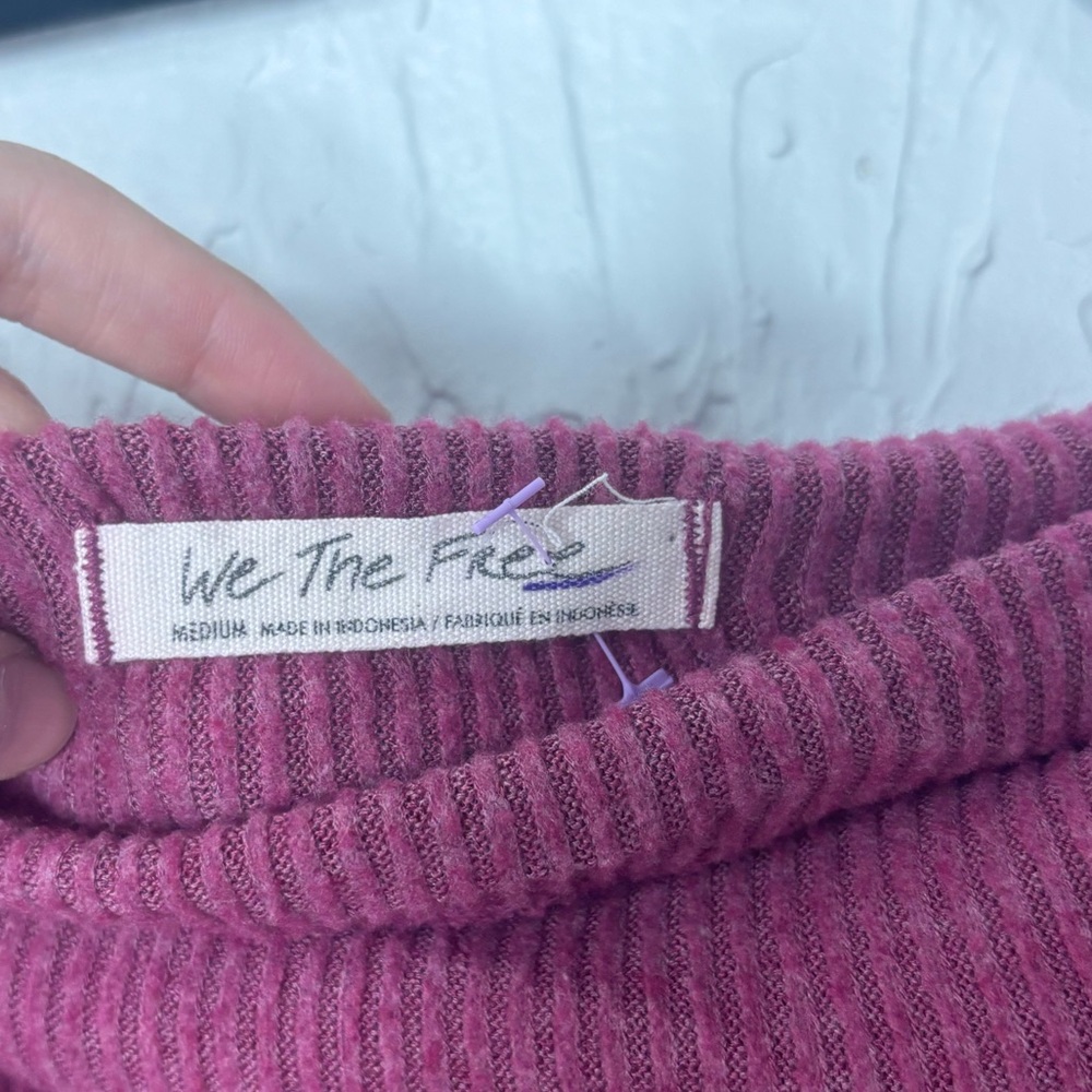 Free People We The Free Main Squeeze Hacci Wine size medium - Picture 3 of 4